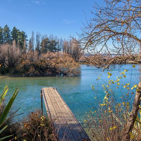 Wanaka Stone Cottage - Wanaka Holiday Home Экстерьер фото